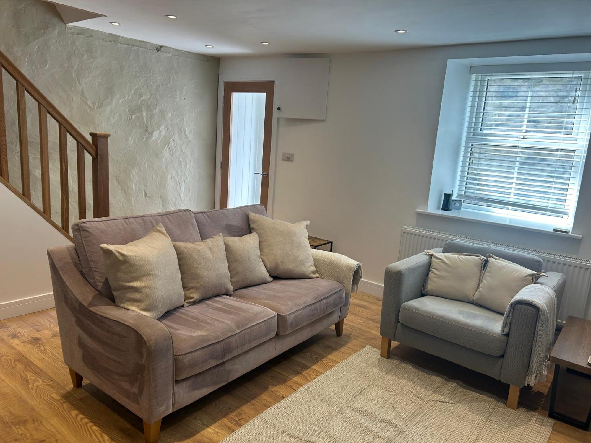 Cosy Modern Miners Cottage Llanllechid Bagian luar foto